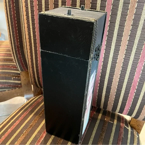 Marilyn Monroe Wine Box - Picture 5 of 5